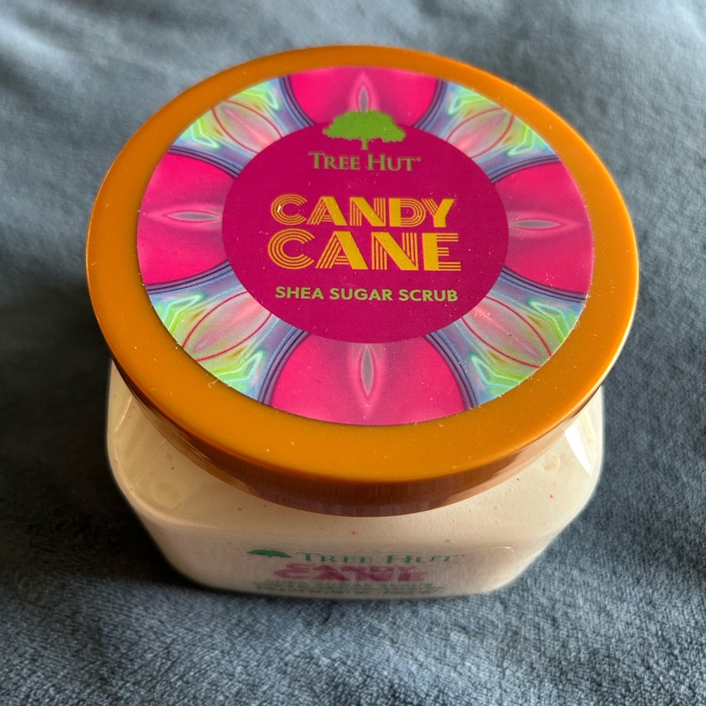 Tree Hut LIMITED Edition Candy Cane Body Scrub